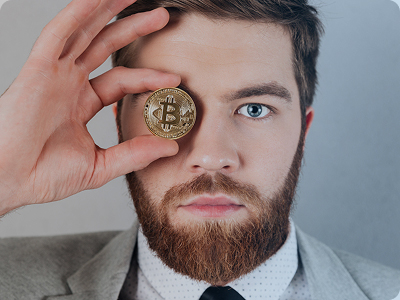 Julian Wolf – Chief Analyst bei Daxiro Vela